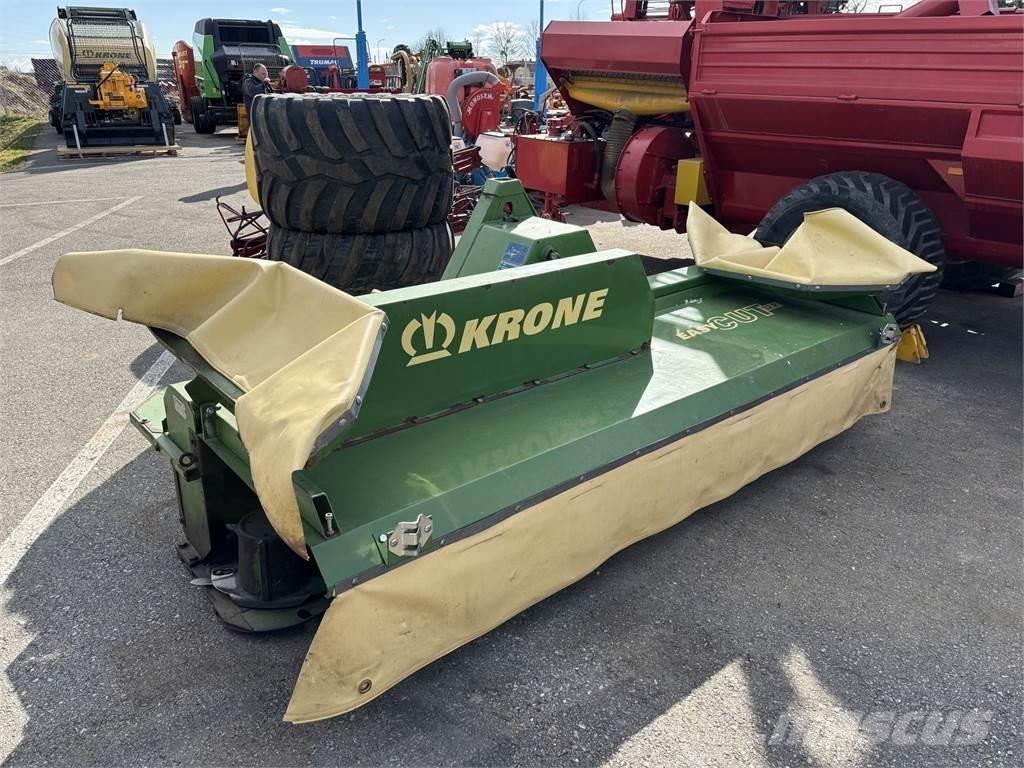 Krone EASY CUT 32 P Slåmaskiner