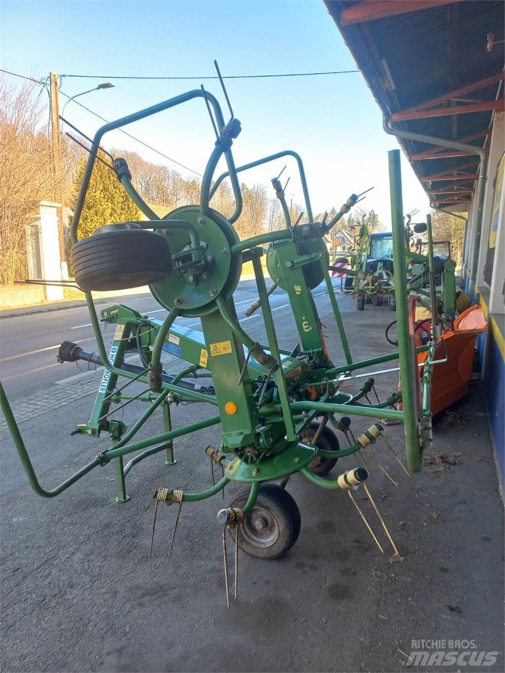 Krone KW 4.62 Raker og høyvendere