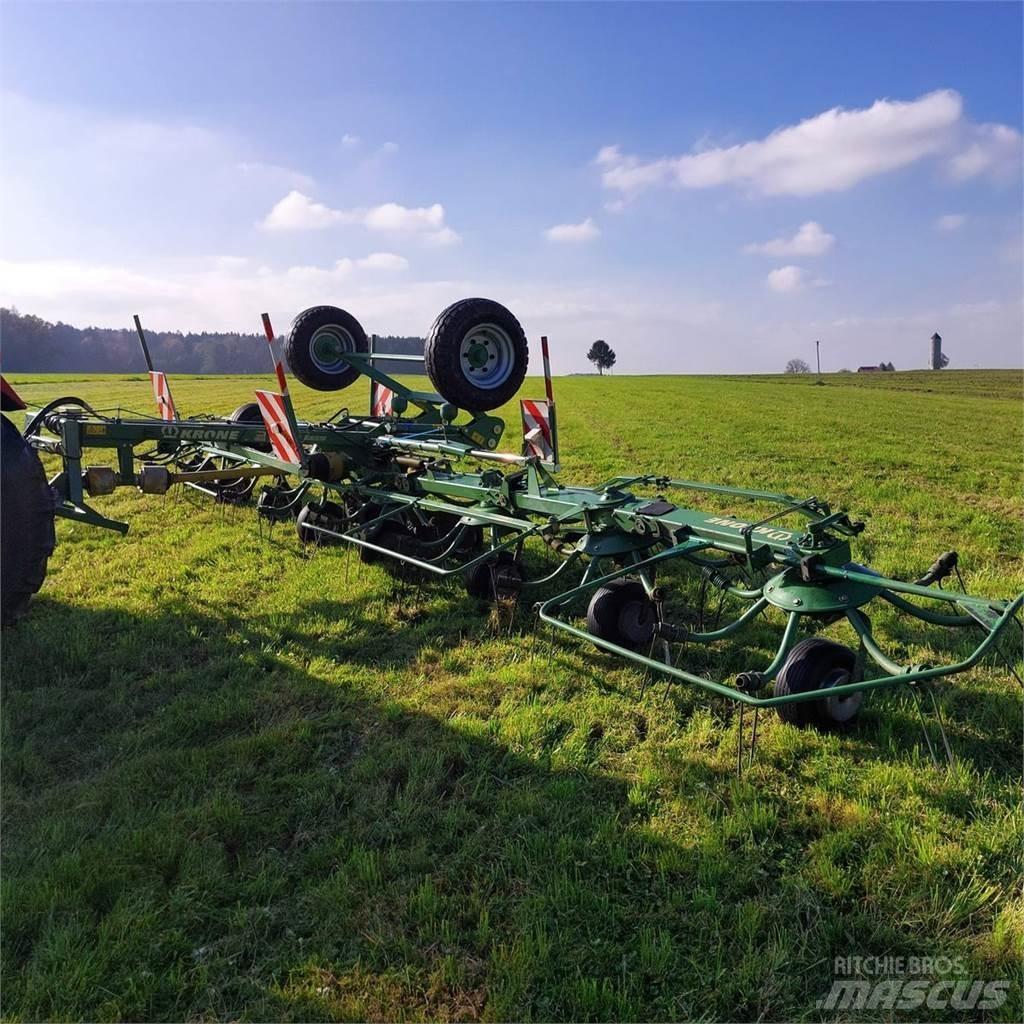 Krone KWT 10.50 8x7 Raker og høyvendere