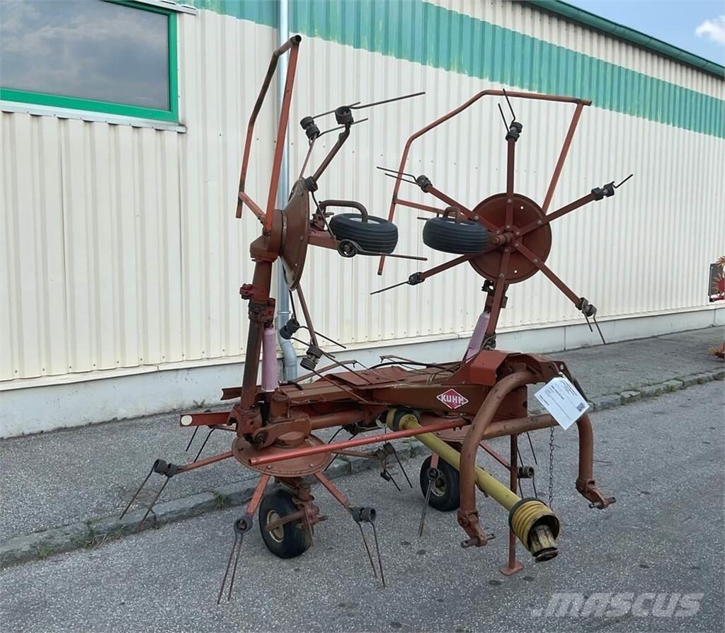 Kuhn GF 5001 Raker og høyvendere