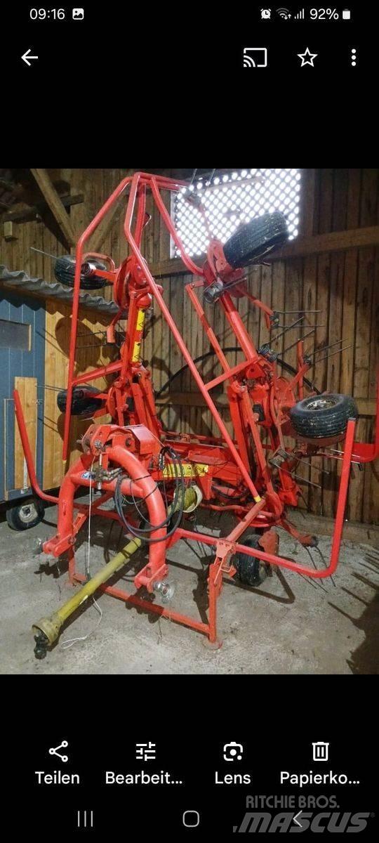 Kuhn GF 5801 MHO Raker og høyvendere