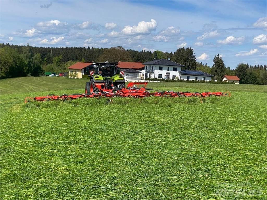 Kuhn GF13003 T Raker og høyvendere