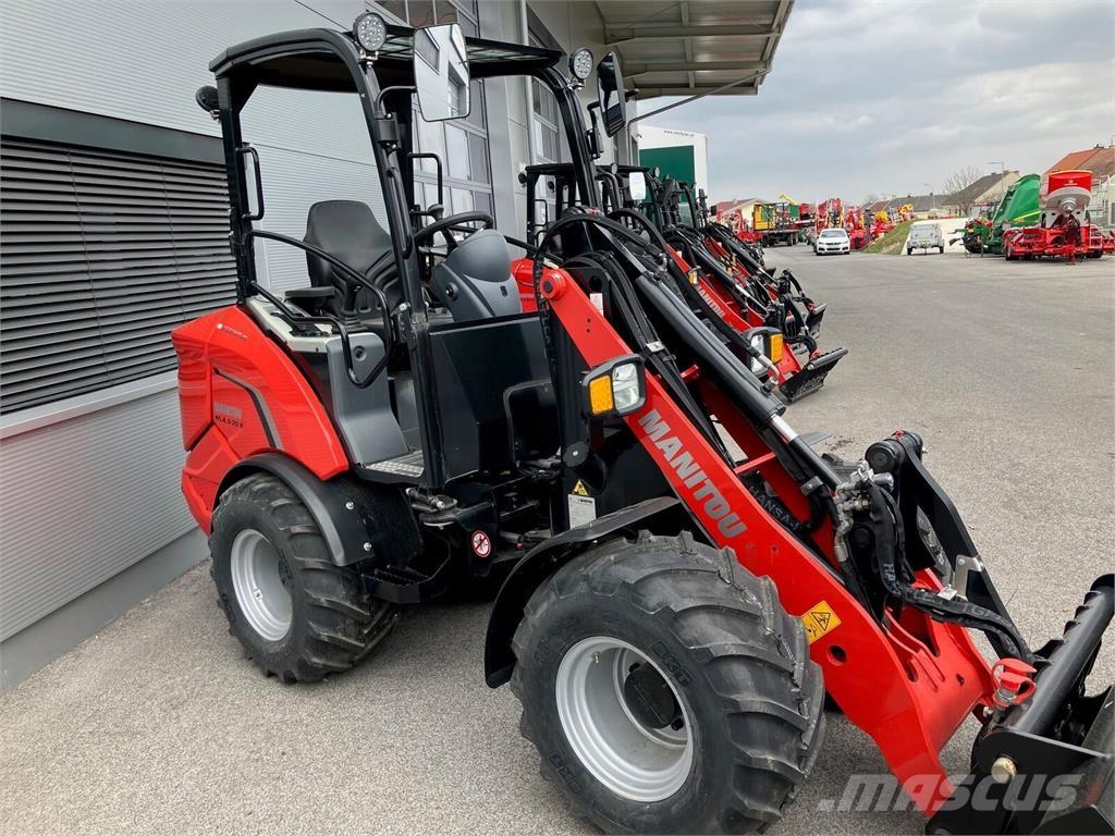 Manitou MLA 3-25 Frontlastere og graveredskap