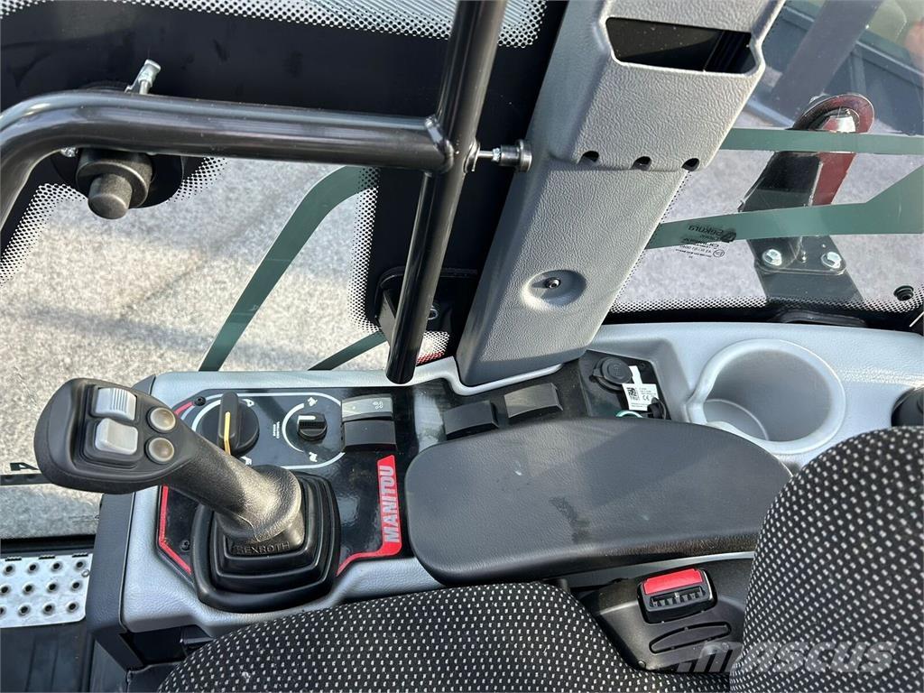 Manitou MLA 4-50 Frontlastere og graveredskap