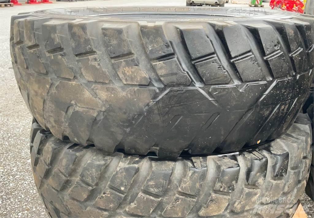Nokian TRI 2 Dekk, hjul og felger