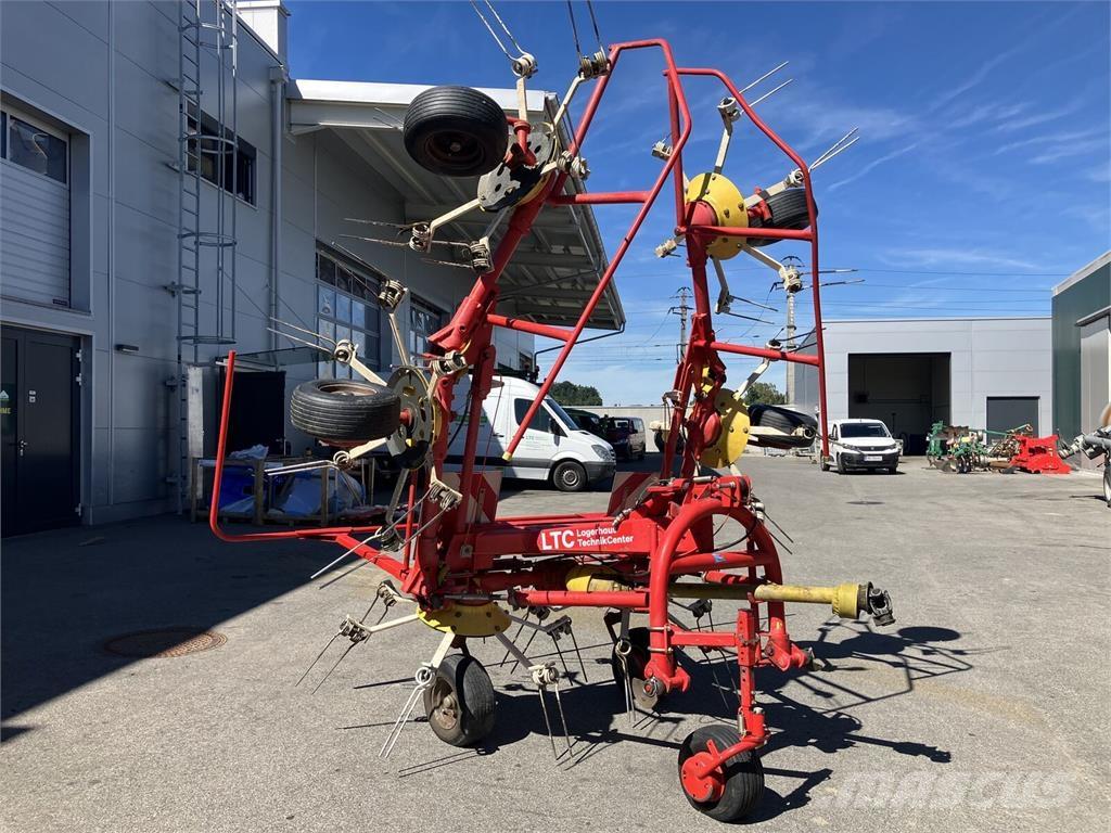 Pöttinger HIT 69 NZ Raker og høyvendere