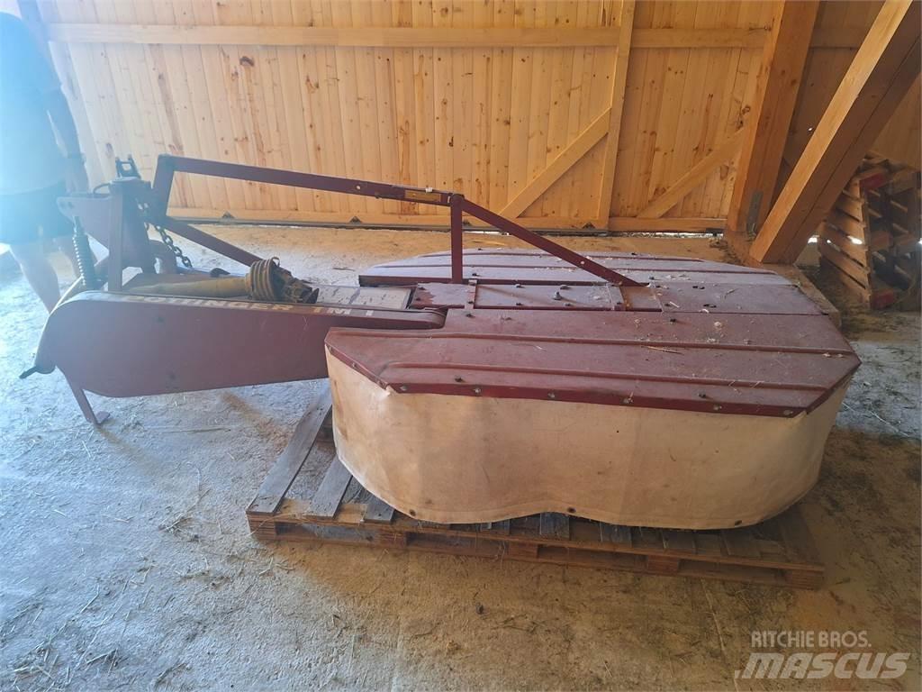 Pöttinger TM 145 Slåmaskiner