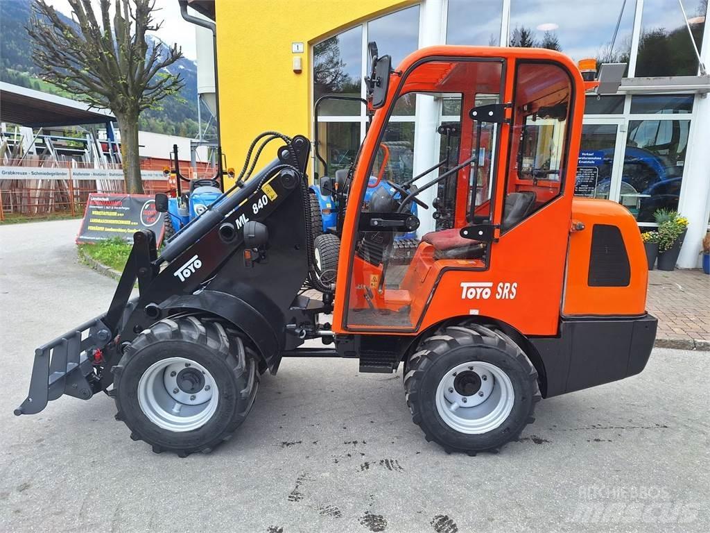 Toyo 840 Frontlastere og graveredskap