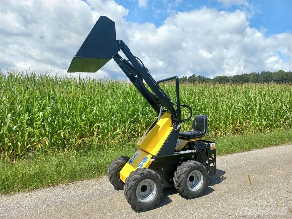  Tur Poland N520 Frontlastere og graveredskap