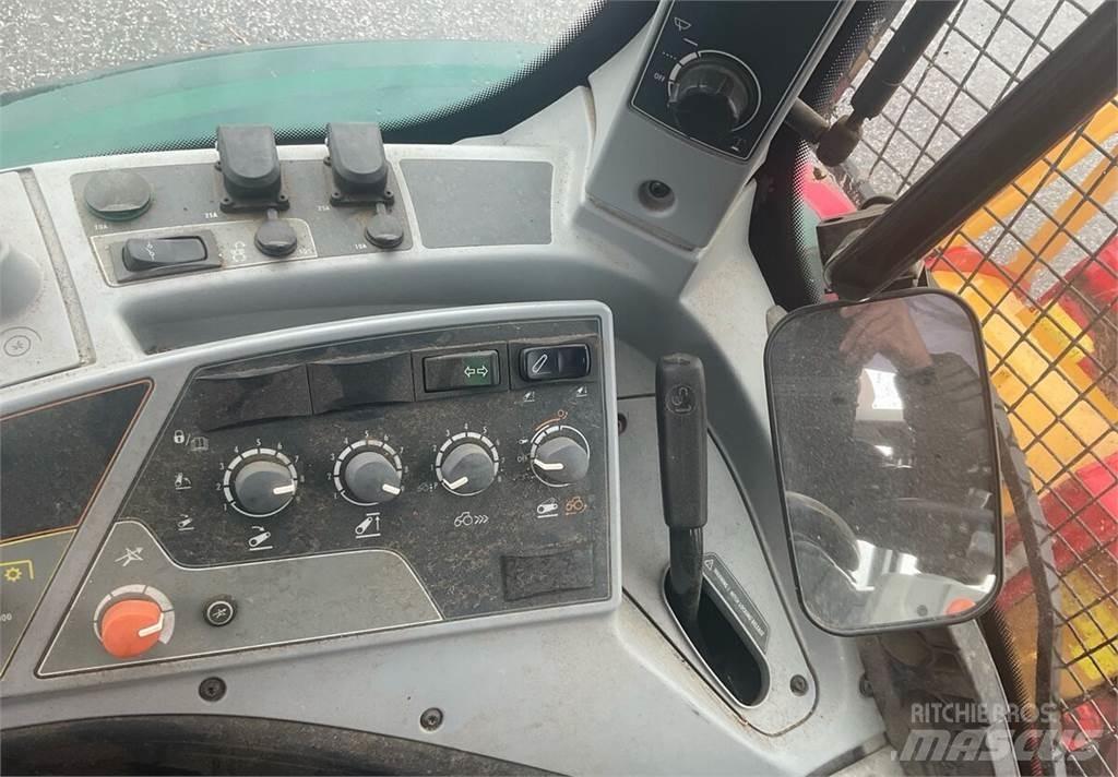 Valtra T174 Traktorer