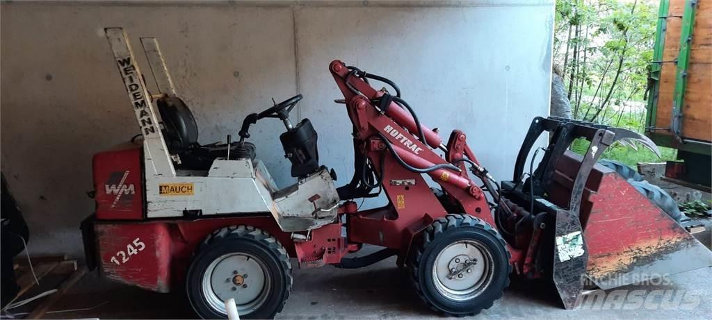 Weidemann 1245 Frontlastere og graveredskap