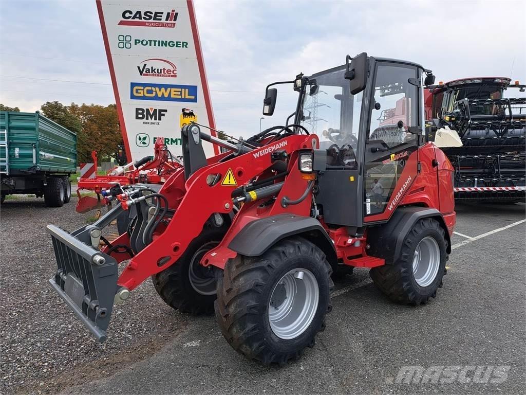 Weidemann 1390 Frontlastere og graveredskap