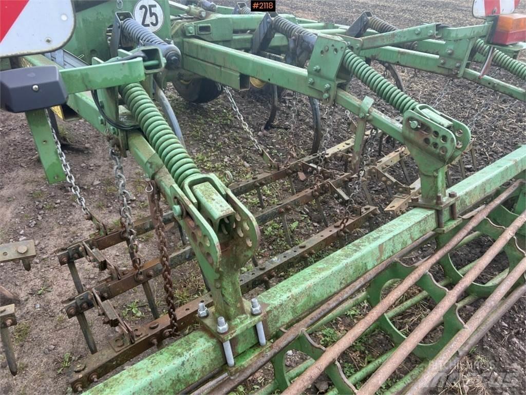 John Deere 410A Andre Jordforbedrings maskiner og ekstrautstyr