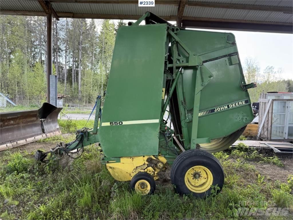 John Deere 550 Rundballepresser