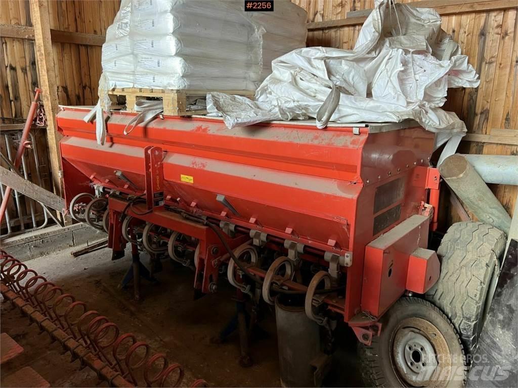 Tume HKL 250B Annet fôrhøsterutstyr