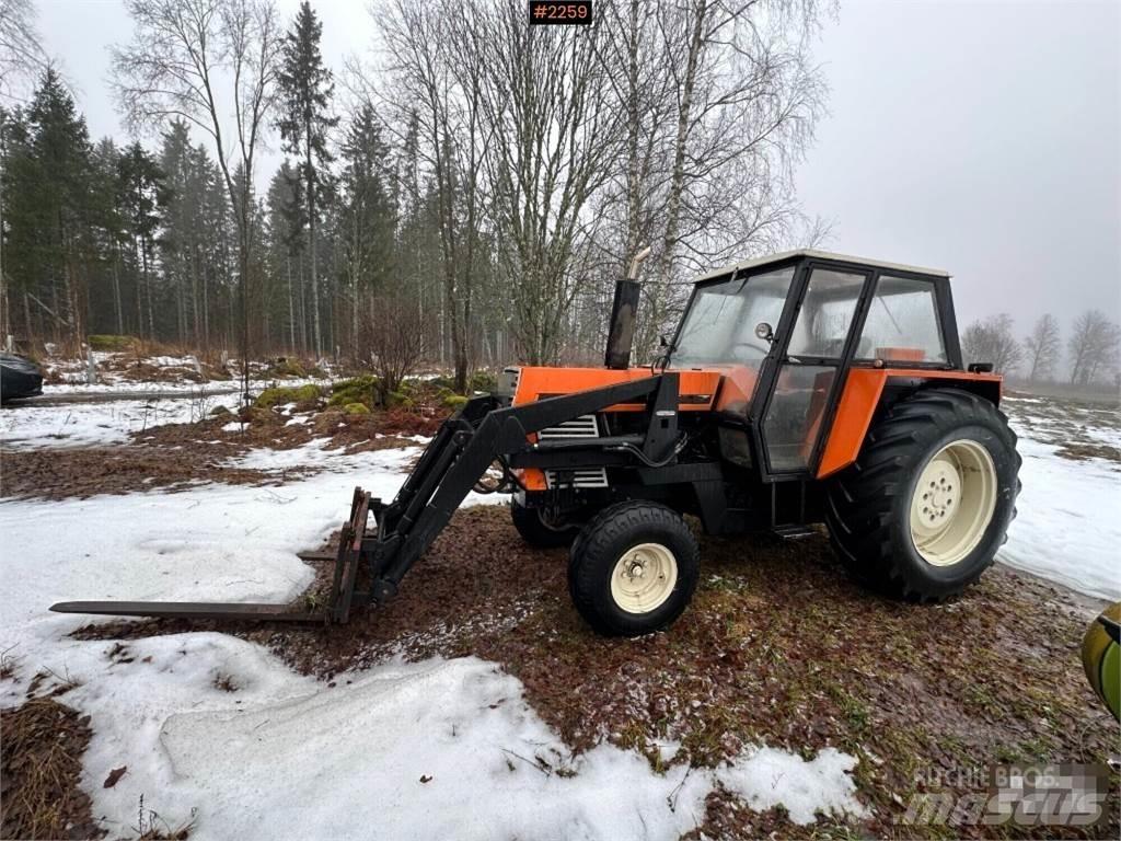 Ursus 385 Traktorer