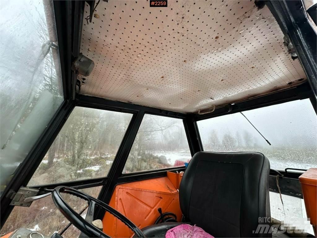 Ursus 385 Traktorer