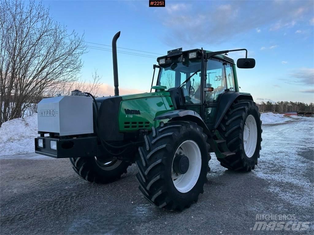 Valtra X110 Traktorer