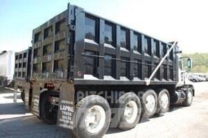 Mack Vision Tippbil