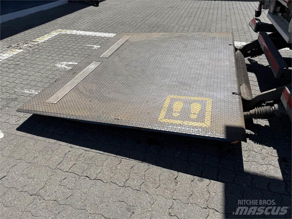 Kel-Berg D500V City Gardintrailer