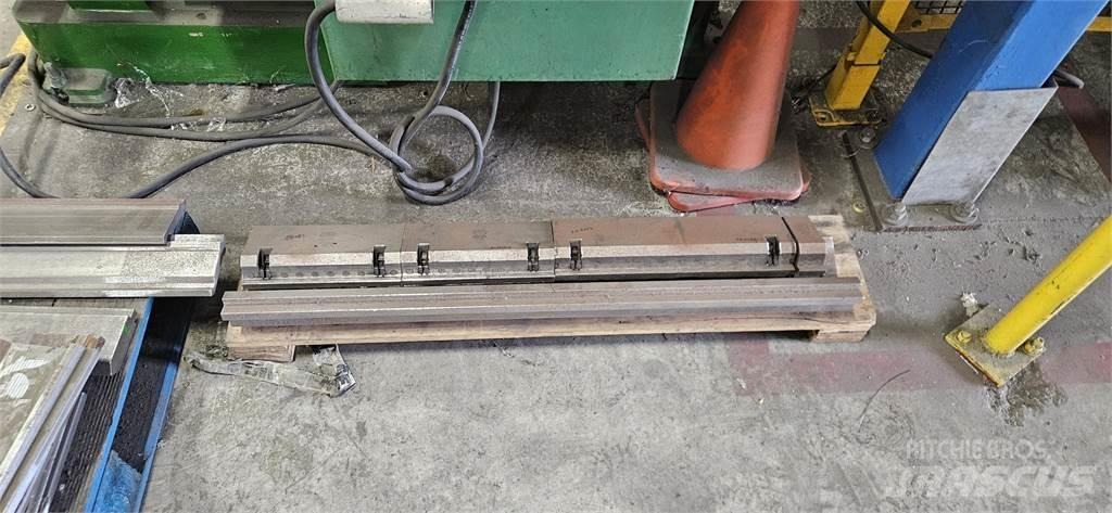  ACCURPRESS 732012 Anlegg - Annet