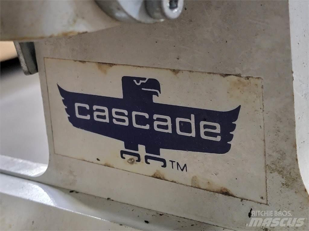 Cascade 55E-FDS-2011 Skyvemast trucker
