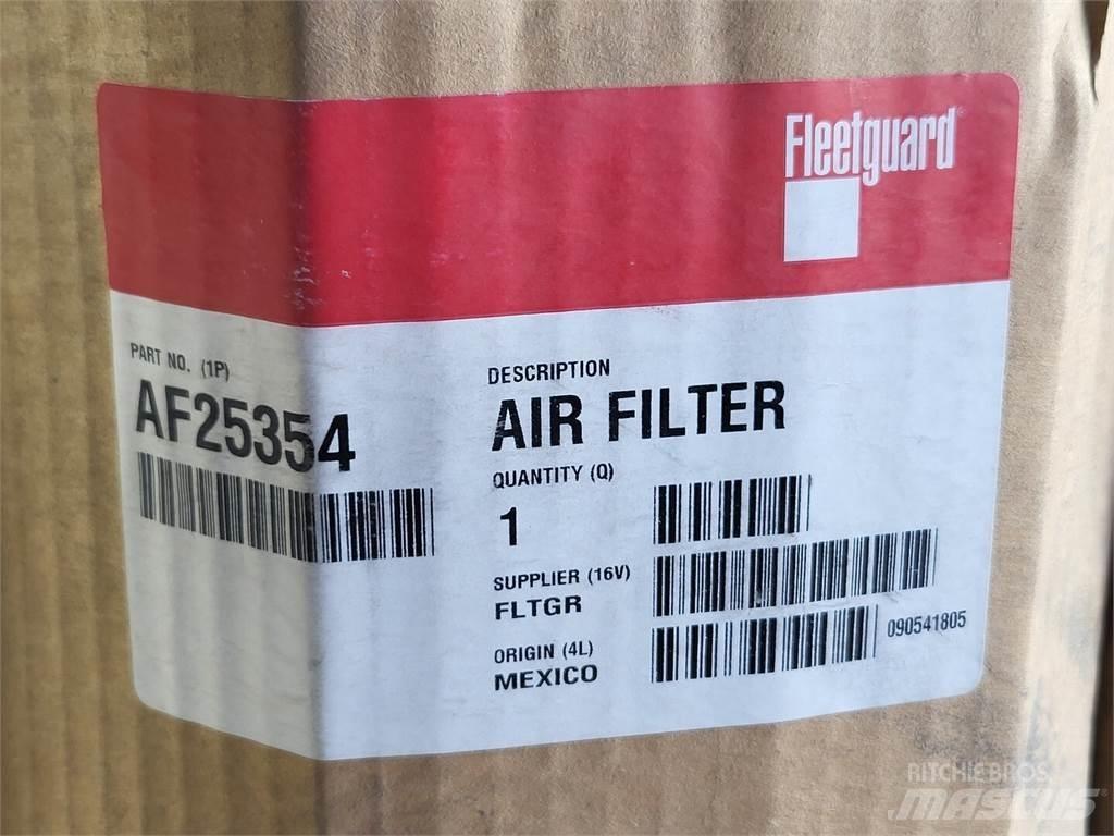 Fleetguard AF25354 Anlegg - Annet
