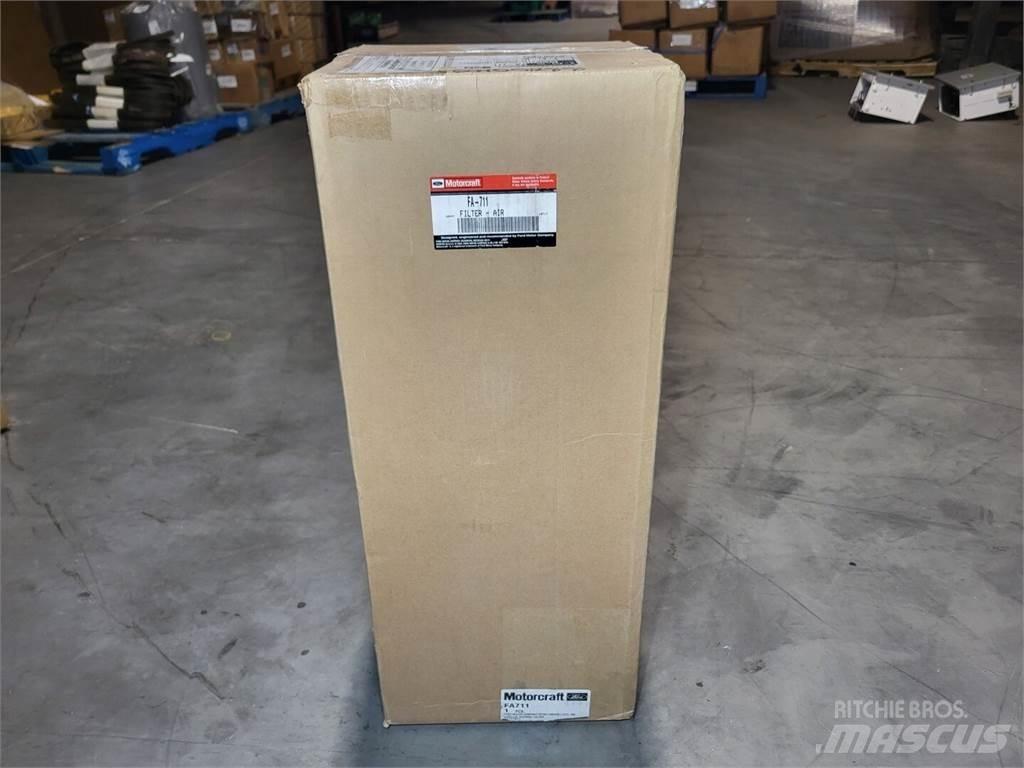 Ford FA-711 Anlegg - Annet