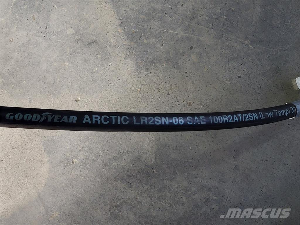 Goodyear 100R2AT/2SN Andre komponenter