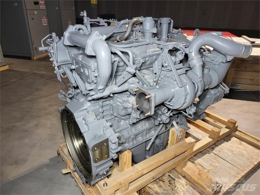 Hitachi 6UZ1XZSA-01A Motorer