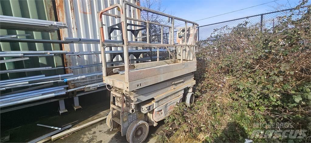 JLG 2630ES Sakselifter