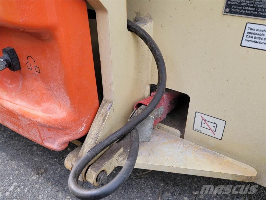 JLG 2646ES Sakselifter