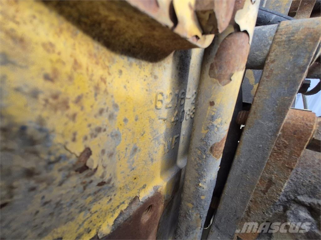 Komatsu  Rammestyrte Dumpere