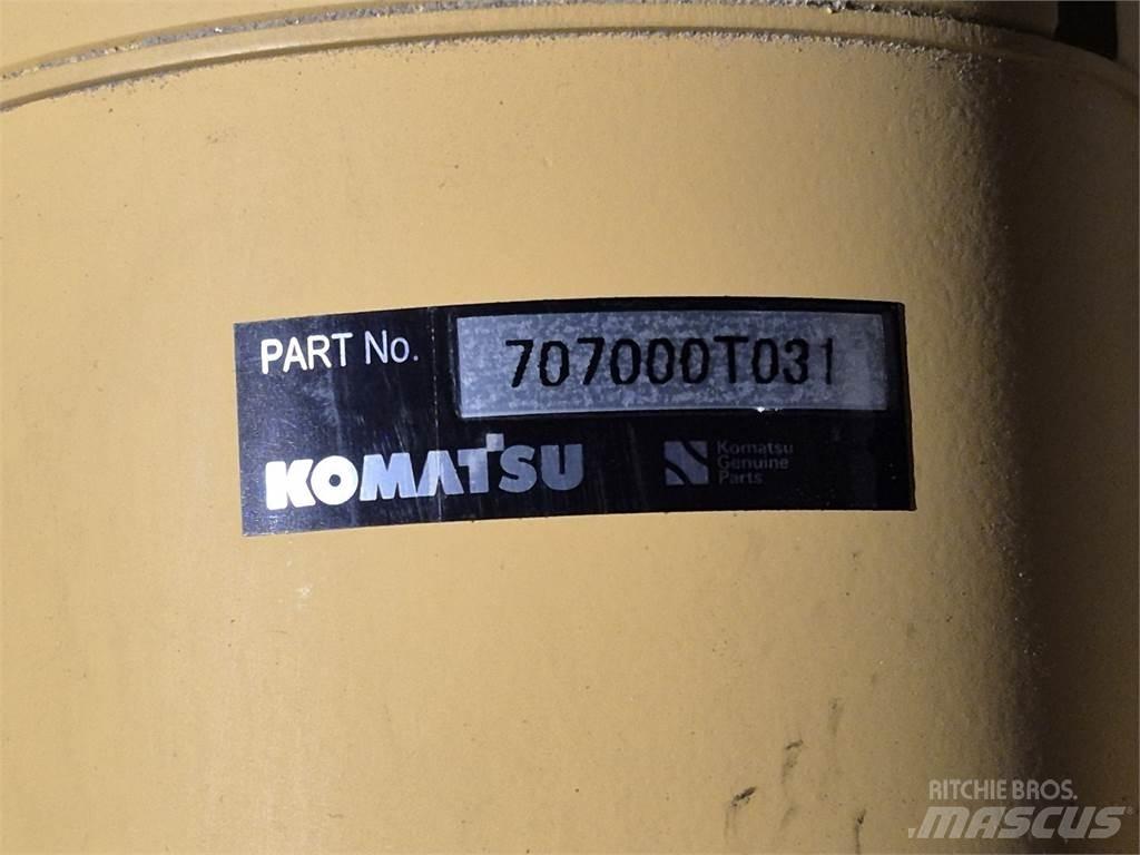 Komatsu 707-00-0T031 Transport - Annet