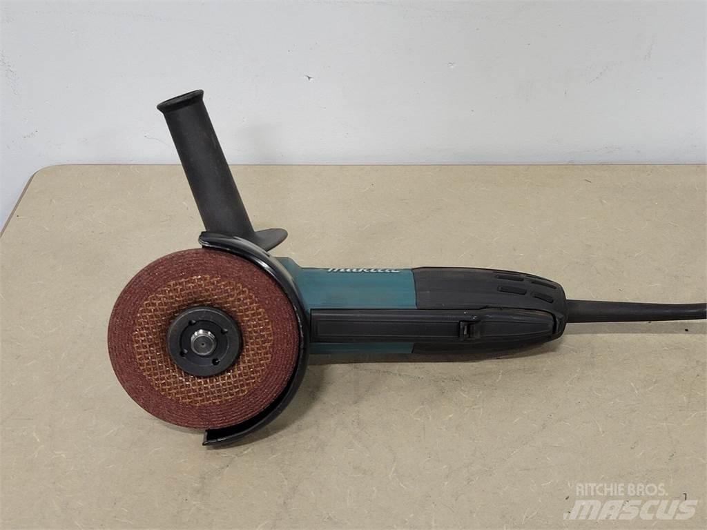 Makita GA4534 Anlegg - Annet