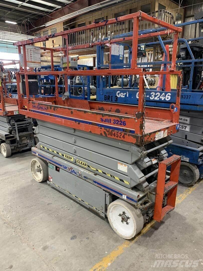 SkyJack SJIII 3226 Sakselifter