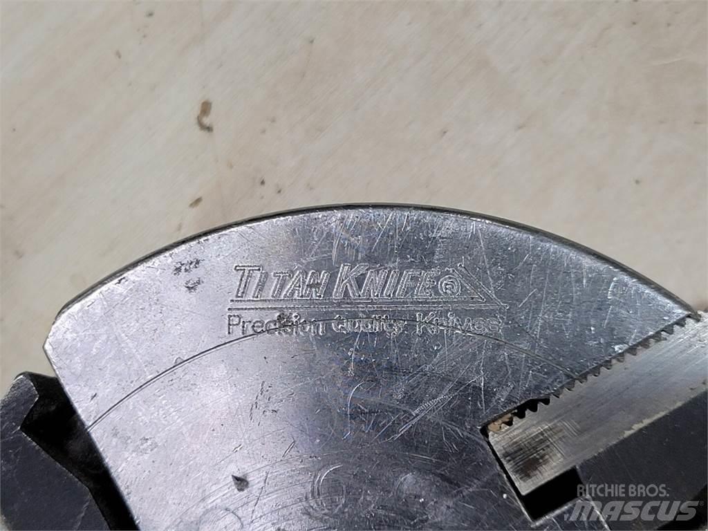 Titan KNIFE H01102022 Anlegg - Annet