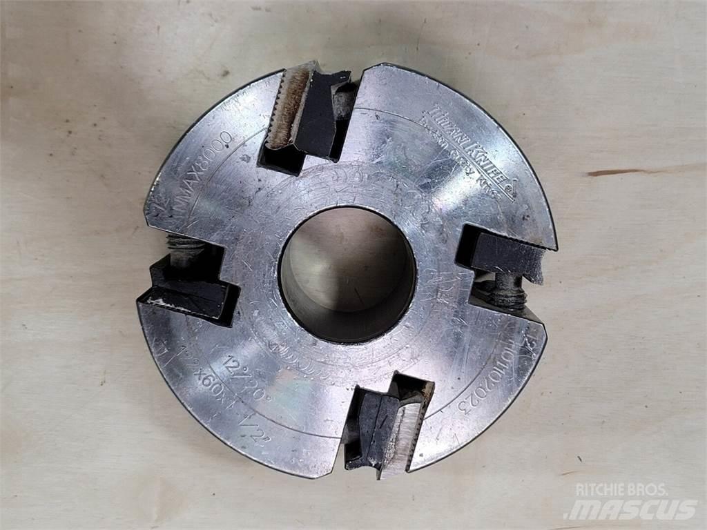 Titan KNIFE H01102023 Anlegg - Annet