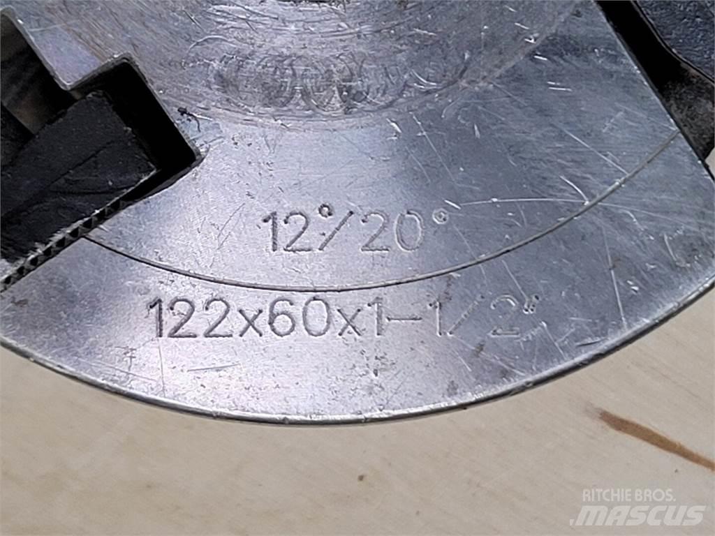 Titan KNIFE H01102023 Anlegg - Annet