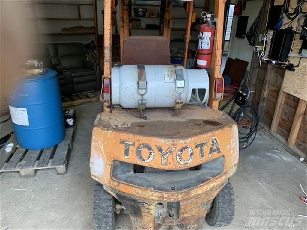 Toyota 4FGL20 Anlegg - Annet