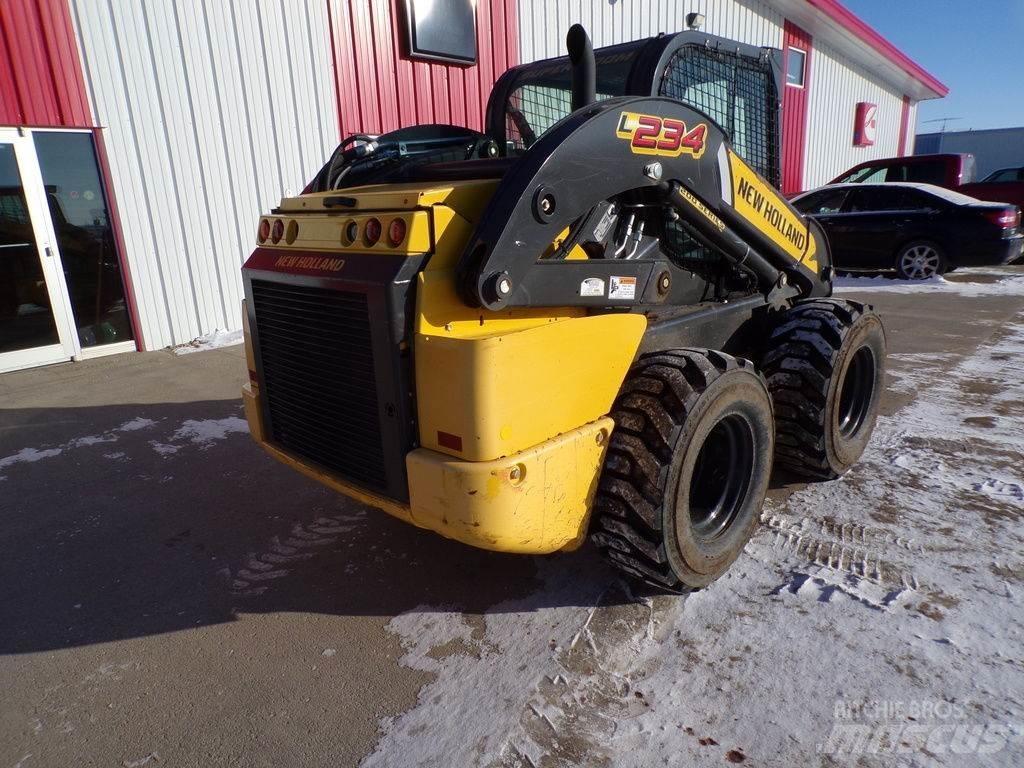 New Holland L234 Anlegg - Annet