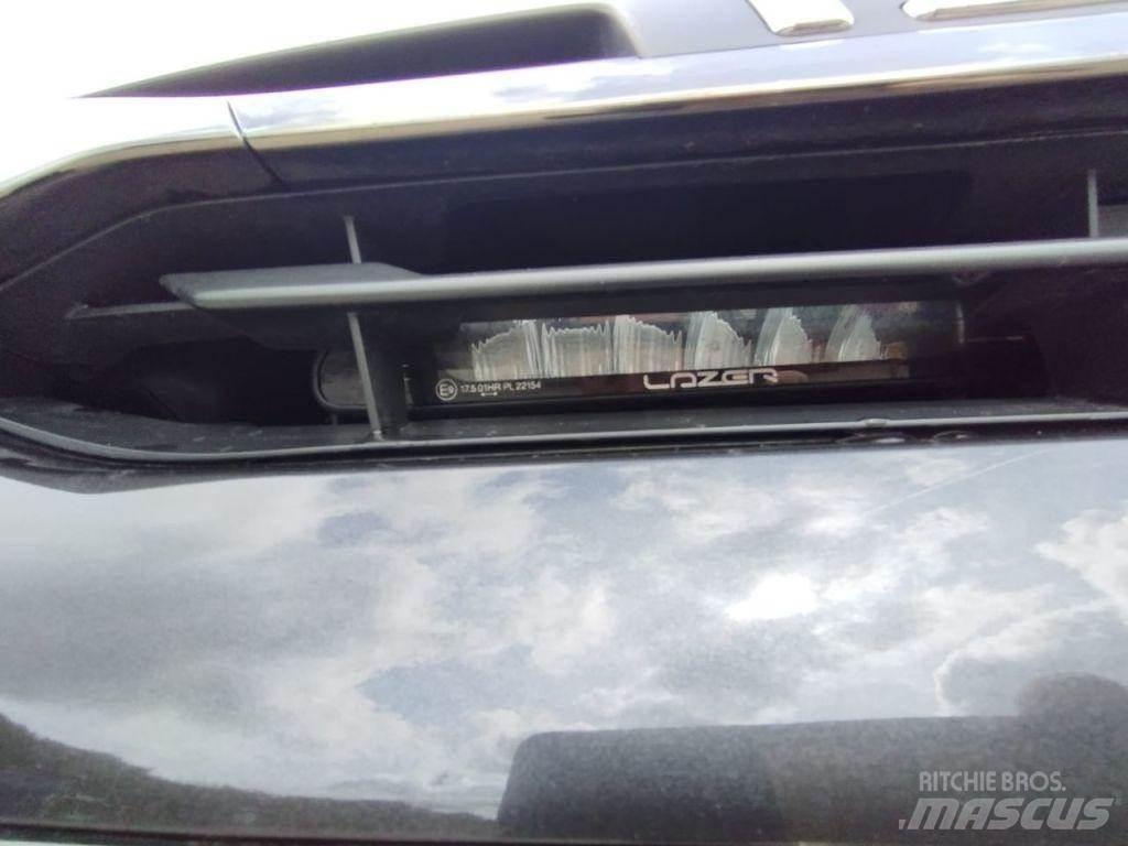 Isuzu V-Cross Pickup/planbiler
