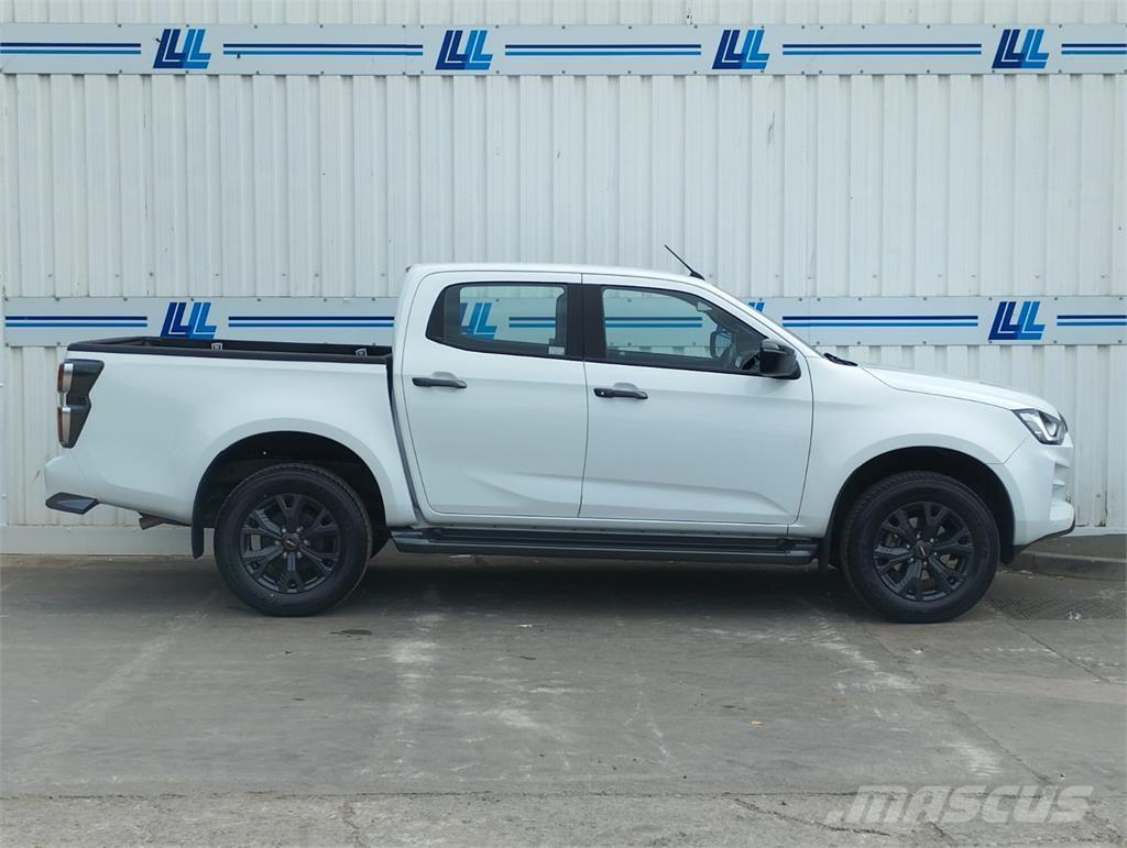 Isuzu V-Cross Pickup/planbiler