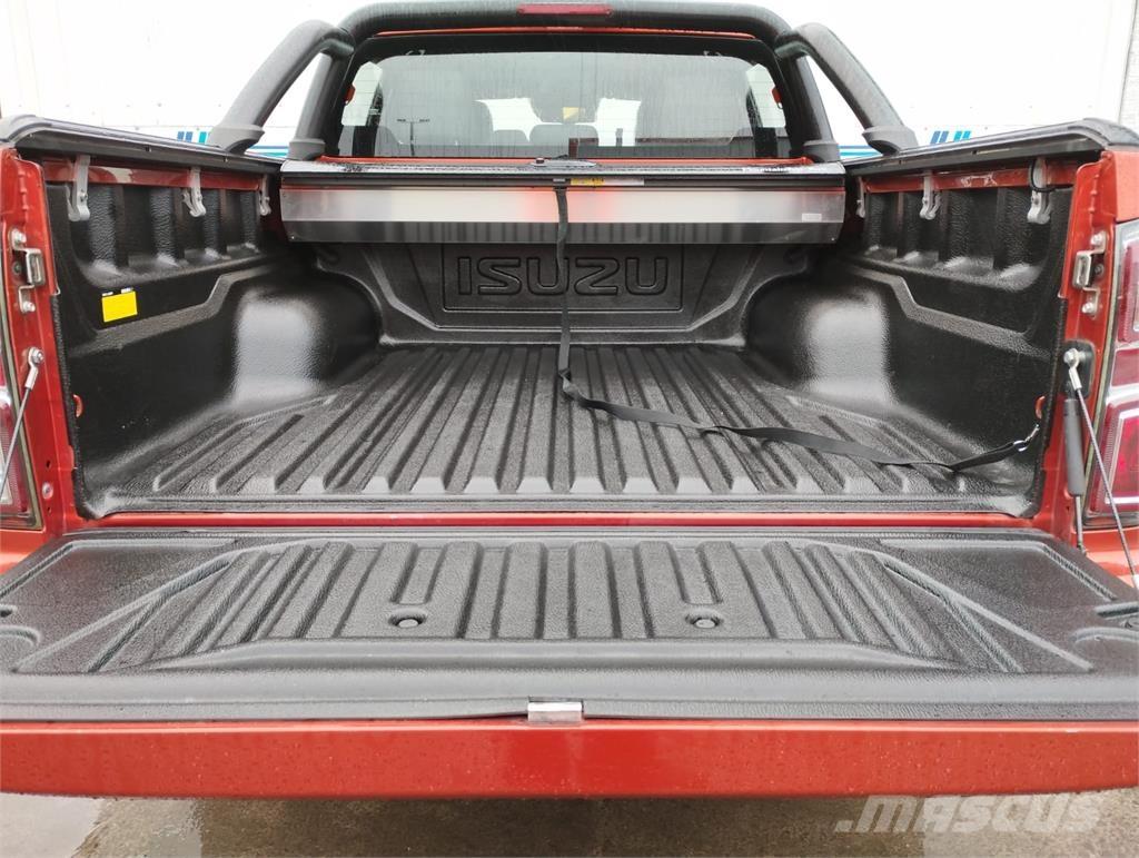 Isuzu V-Cross Pickup/planbiler