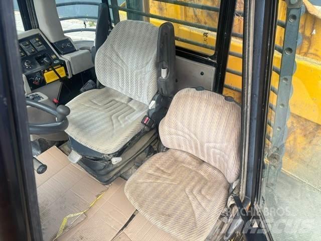 JCB  Mini dumpere