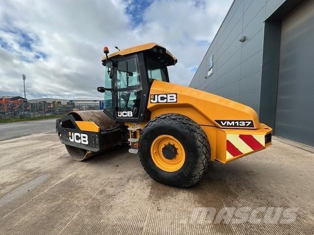 JCB VM137 Anlegg - Annet