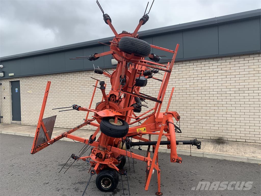 Kuhn GF 7601 MH Raker og høyvendere
