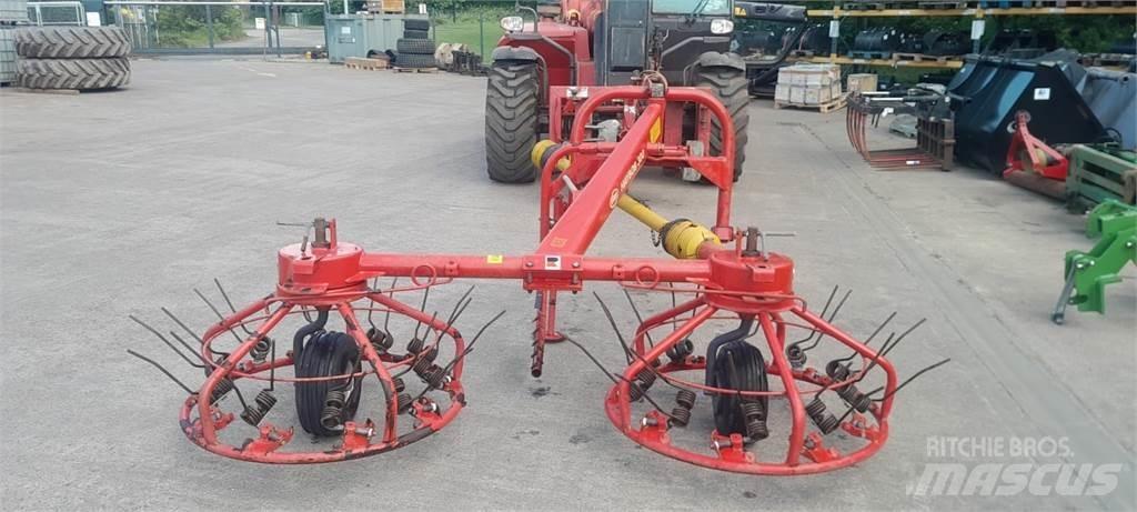 Kverneland Haybob 300 Raker og høyvendere