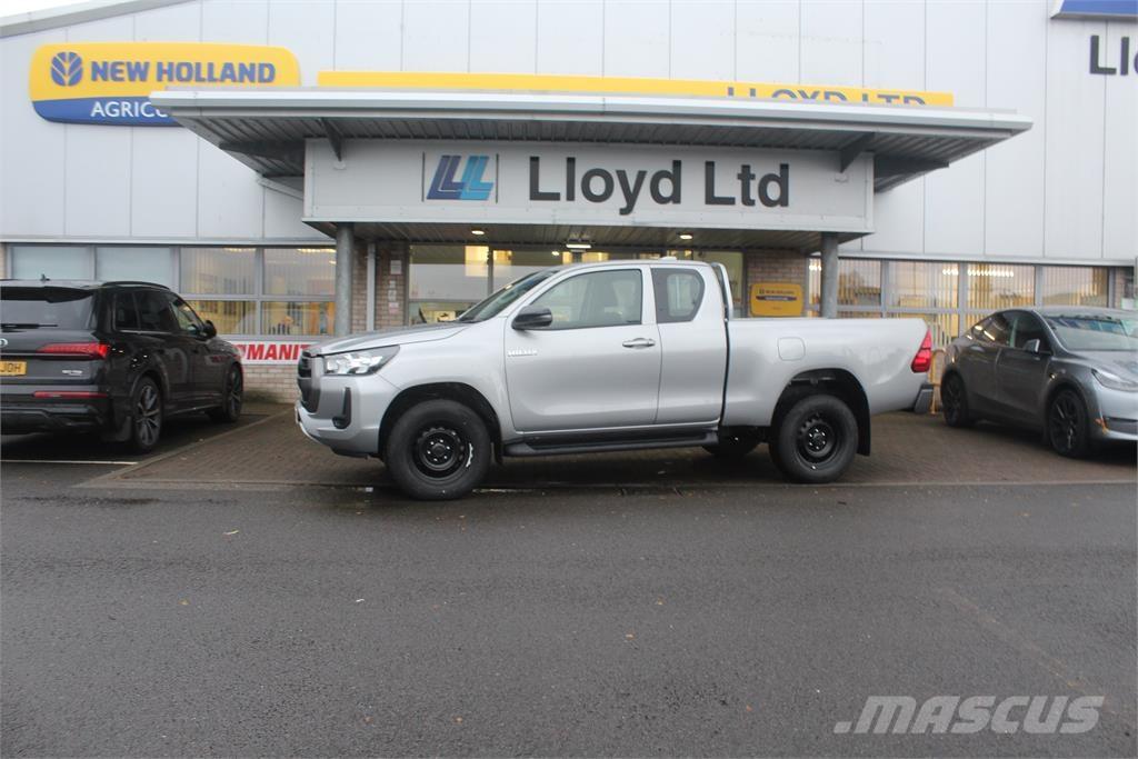 Toyota Hilux Pickup/planbiler