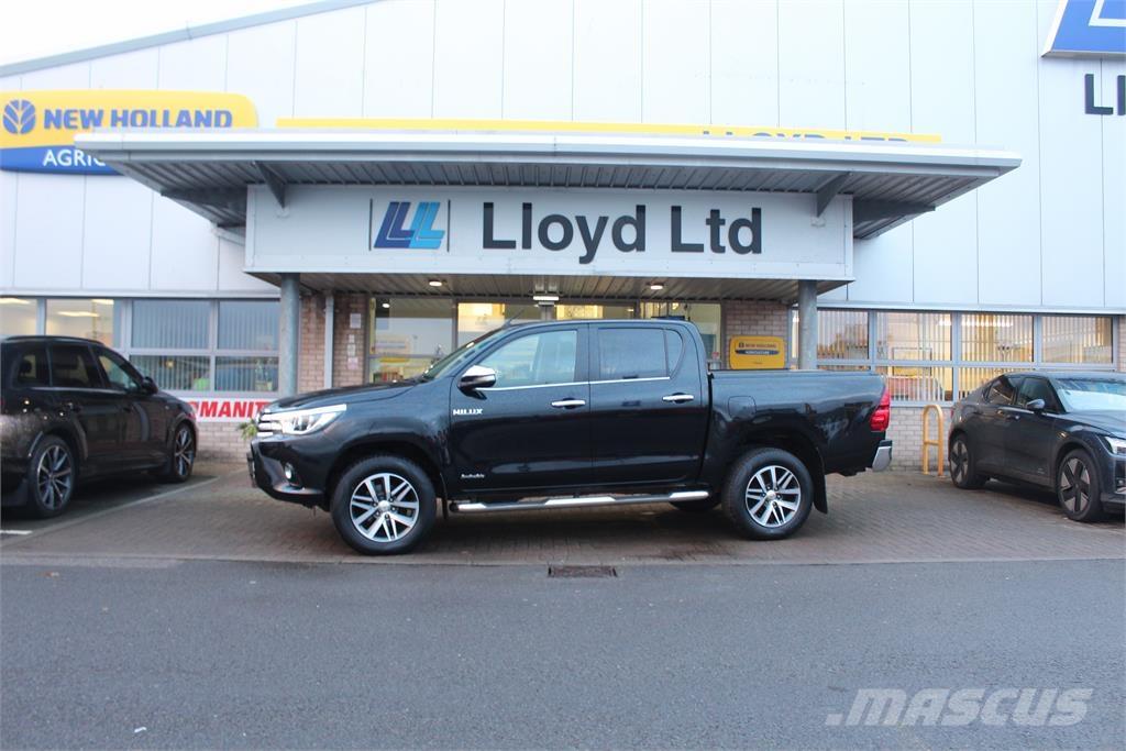 Toyota Hilux Pickup/planbiler